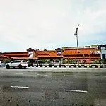 Bandar Melaka Family Bungalow Private Pool Bbq Wifi Netflix